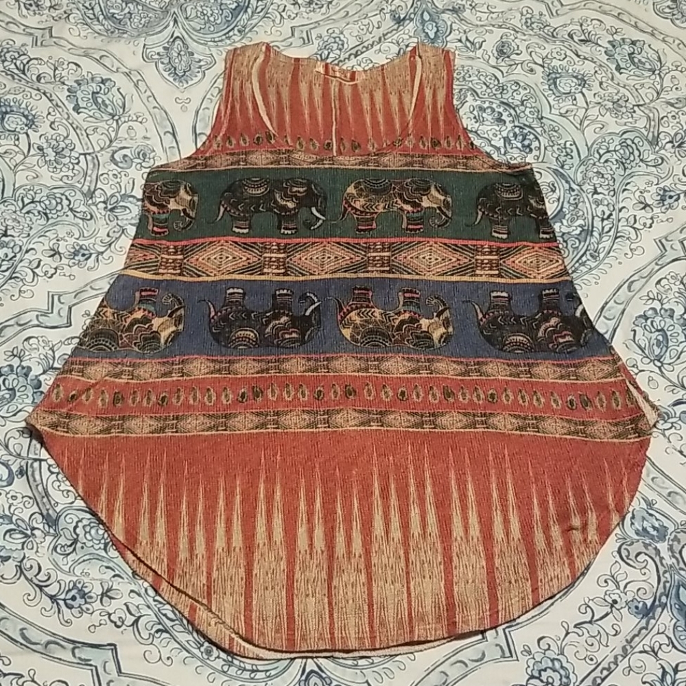 Elephant Print Graphic Tank Top